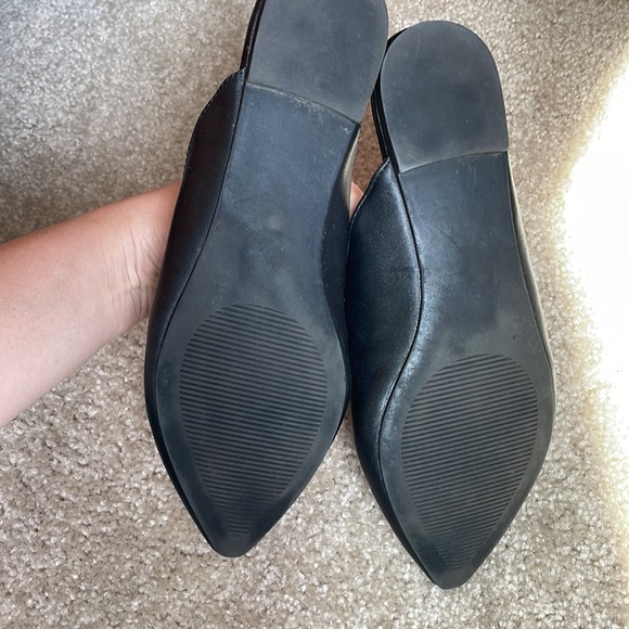 Like new Steve Madden pointed toe mule - Picture 3 of 4